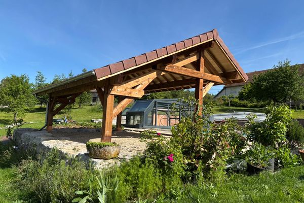 Abri piscine 3.5x5.5