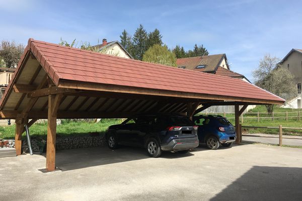 Carport 2 pentes inégales 3 places