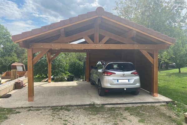 Carport auvent 2 pentes égales 6x5 tuiles
