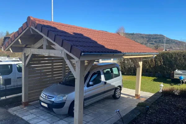  Carport deux pentes égales 4.33x5.36 avec bardage