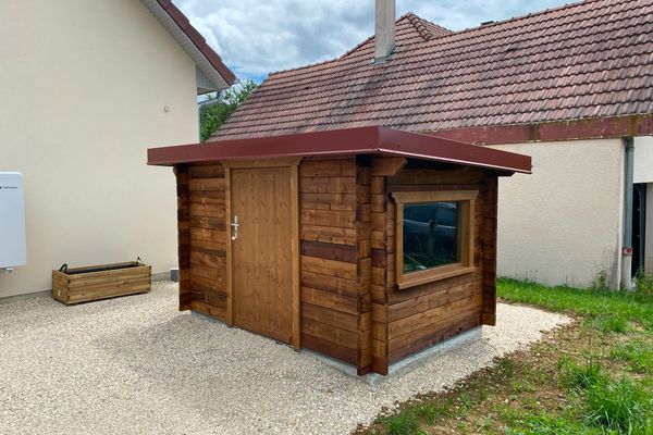 Abri de jardin 1,80×2,70 m à Byans-sur-Doubs