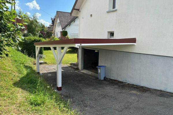 Auvent bois accolé sur mesure réalisé par Tonnaire — réalisation 10