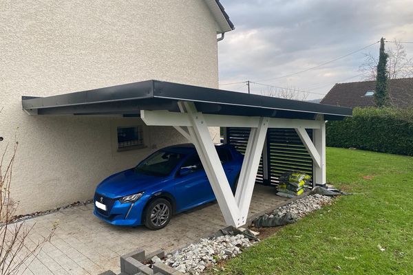 Auvent bois accolé sur mesure réalisé par Tonnaire — réalisation 9