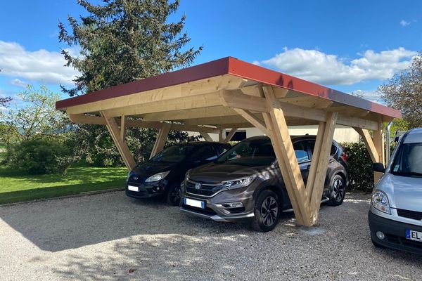 Carport bois sur mesure réalisé par Tonnaire — réalisation 18