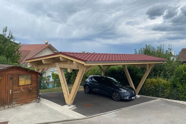 Carport 5.00 × 6,80 m à Monnetier-Mornex