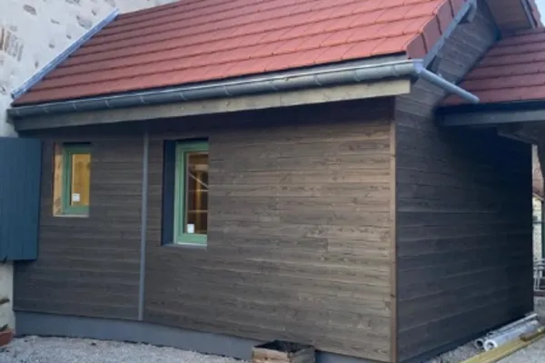 Extensions bois dans le Jura