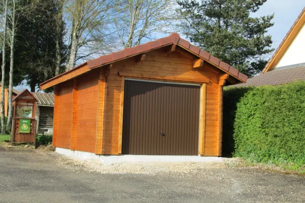 Garage bois sur mesure réalisé par Tonnaire — réalisation 17