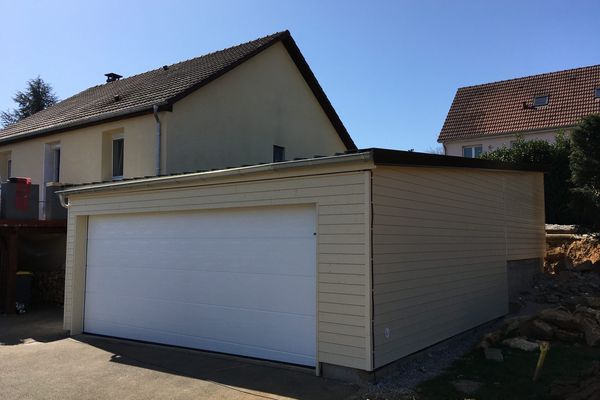 Garage bois sur mesure réalisé par Tonnaire — réalisation 24