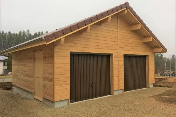 Garage bois sur mesure réalisé par Tonnaire — réalisation 27