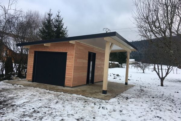 Garage bois sur mesure réalisé par Tonnaire — réalisation 31