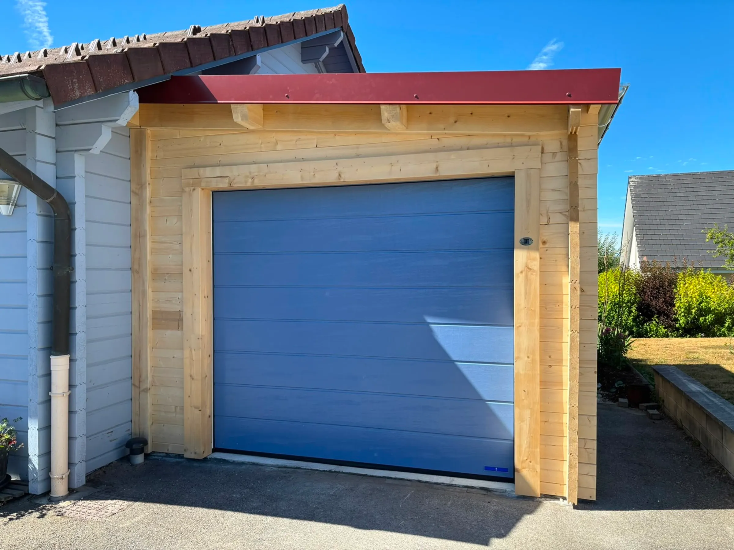 Garage bois sur mesure réalisé par Tonnaire — réalisation 15