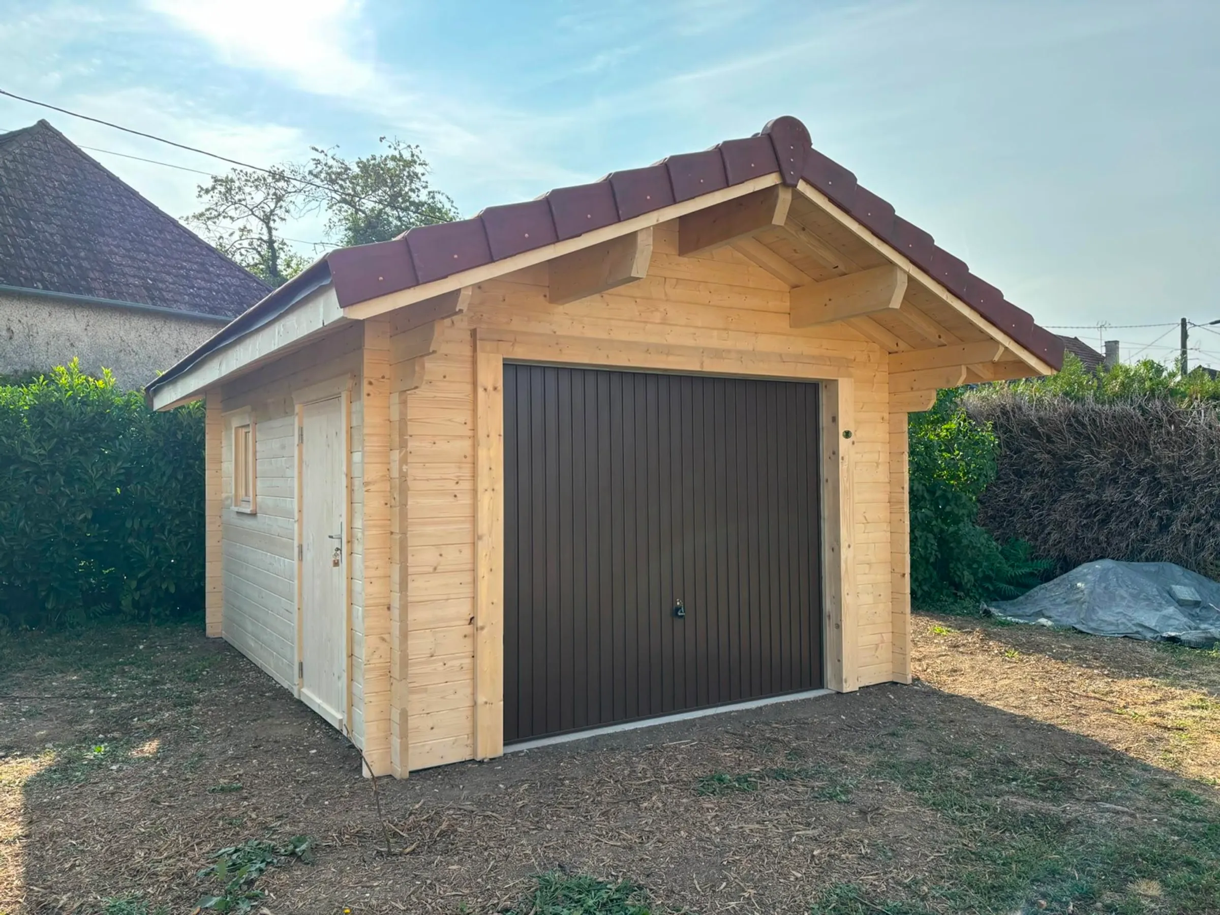 Garage bois sur mesure réalisé par Tonnaire — réalisation 14