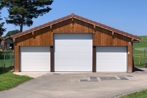 Garage ossature 9 × 8 m à Dompierre-les-Tilleuls