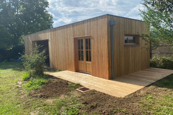 Garage bois sur mesure réalisé par Tonnaire — réalisation 1