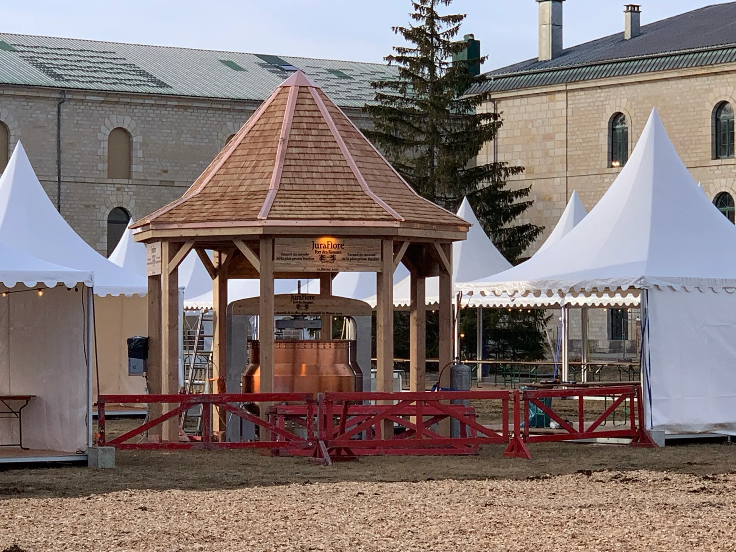 Aménagement extérieur bois réalisé par Tonnaire — réalisation 8