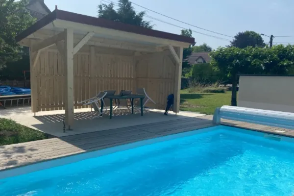 Pool house
